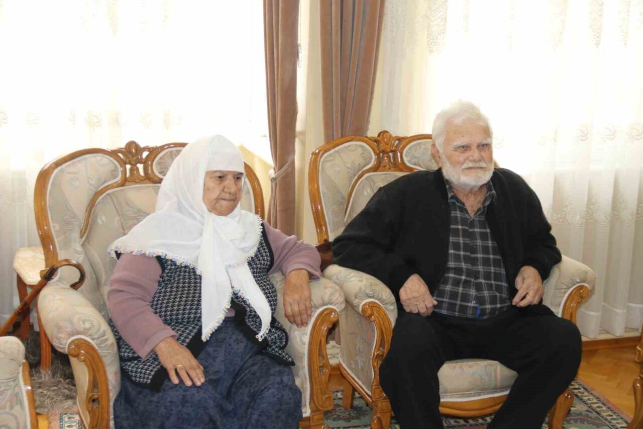 71 yıllık evli çiftten gençlere tek bir tavsiye! 3 71 yıllık evli çiftten gençlere tek bir tavsiye!
