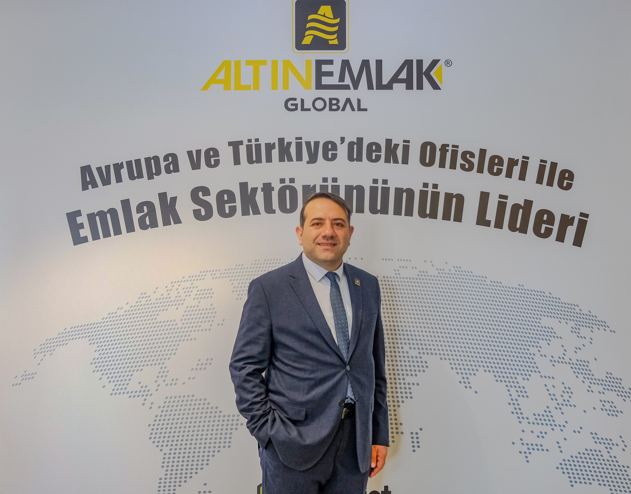 Emlak Uzmanı Mustafa Hakan Özelmacıklı, 8 Mart Dünya Kadınlar Günü