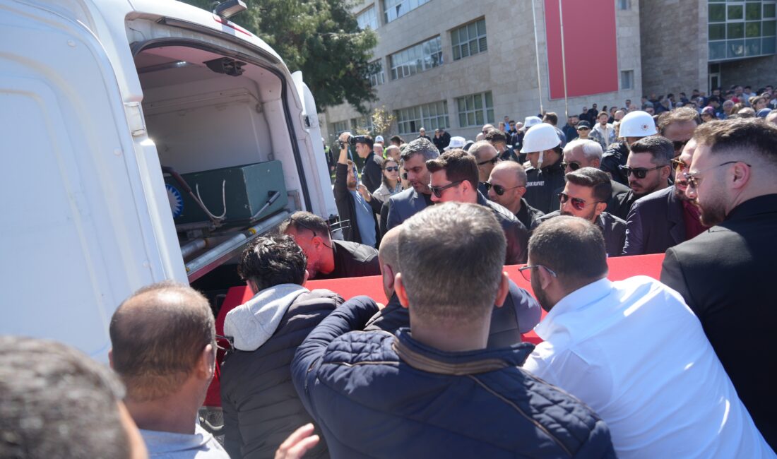 Antalya İl Emniyet Müdürlüğü kadrosunda Asayiş Şube Müdürlüğü'nde görev yapan