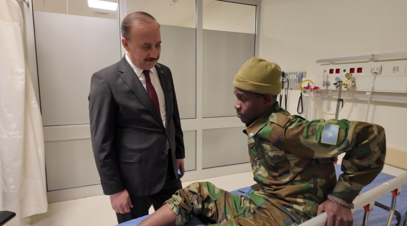 Isparta General İhsan Alper Kışlası’nda eğitim gören Somali uyruklu askerlerin