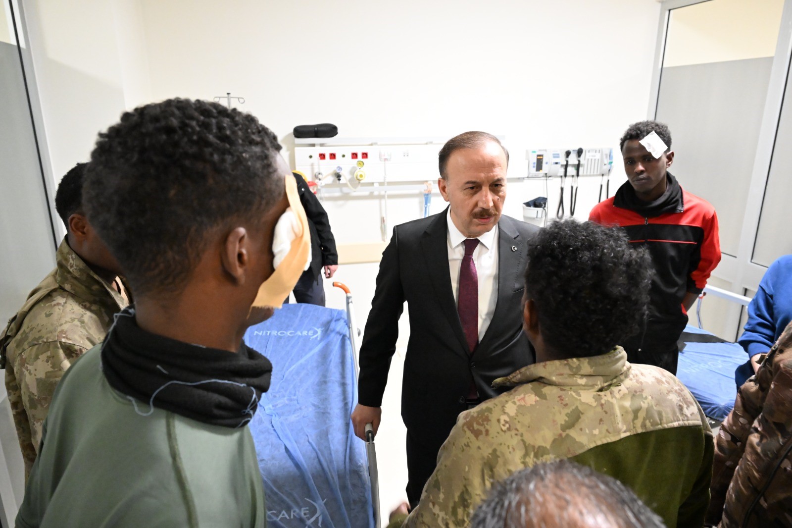 Isparta General İhsan Alper Kışlası’nda eğitim gören Somali uyruklu askerlerin