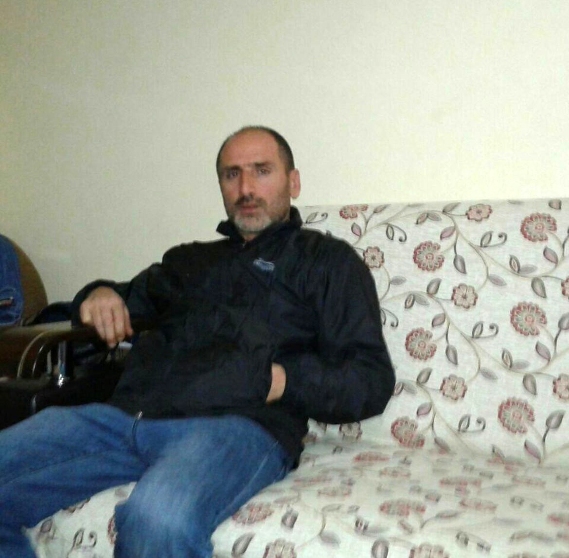 Kocaeli'nin Kartepe ilçesinde istediği durakta inemediği için şoförle tartışan Erdal