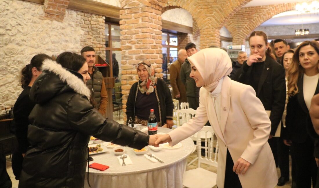 Bakan Mahinur Özdemir Göktaş Afyonkarahisar’da Büyük Aile İftarına Katıldı