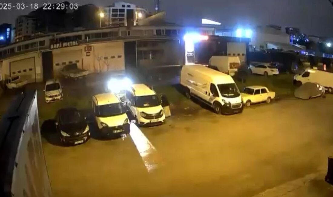 Bursa'da bir kişi, parası olmadığı için tamirciye bıraktığı aracını çaldı.