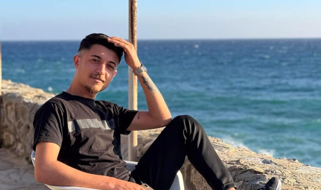 Mersin'in Bozyazı ilçesinde 23 yaşındaki Tolga Özdeniz, pompalı tüfekle vurularak