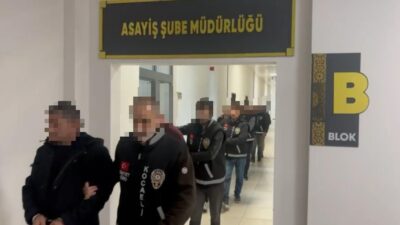 Kocaeli'de ortak kullanım alanı ve araç park yeri nedeniyle komşusunu