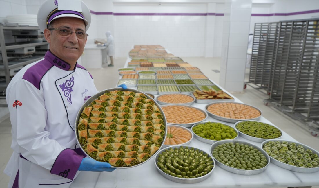 Ramazan Bayramı’na yaklaşırken, baklavacılar yoğun bir tempoya girdi.