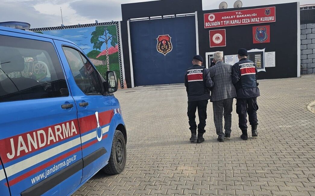 Afyonkarahisar’da bir yabancıyı ülkeye sokan veya ülkede kalmasına imkan sağlama