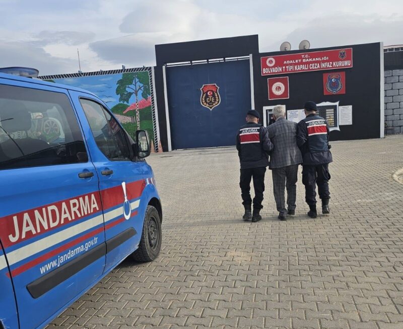 Afyonkarahisar’da bir yabancıyı ülkeye sokan veya ülkede kalmasına imkan sağlama