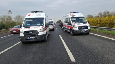  Anadolu Otoyolu Düzce kesiminde sabah saatlerinde meydana gelen trafik kazasında
