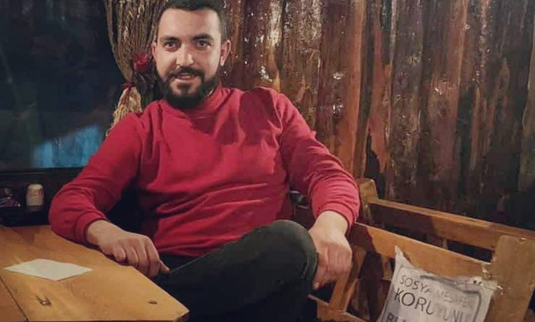 Kars'ın Selim ilçesinde meydana gelen trafik kazasında 2 kişi hayatını