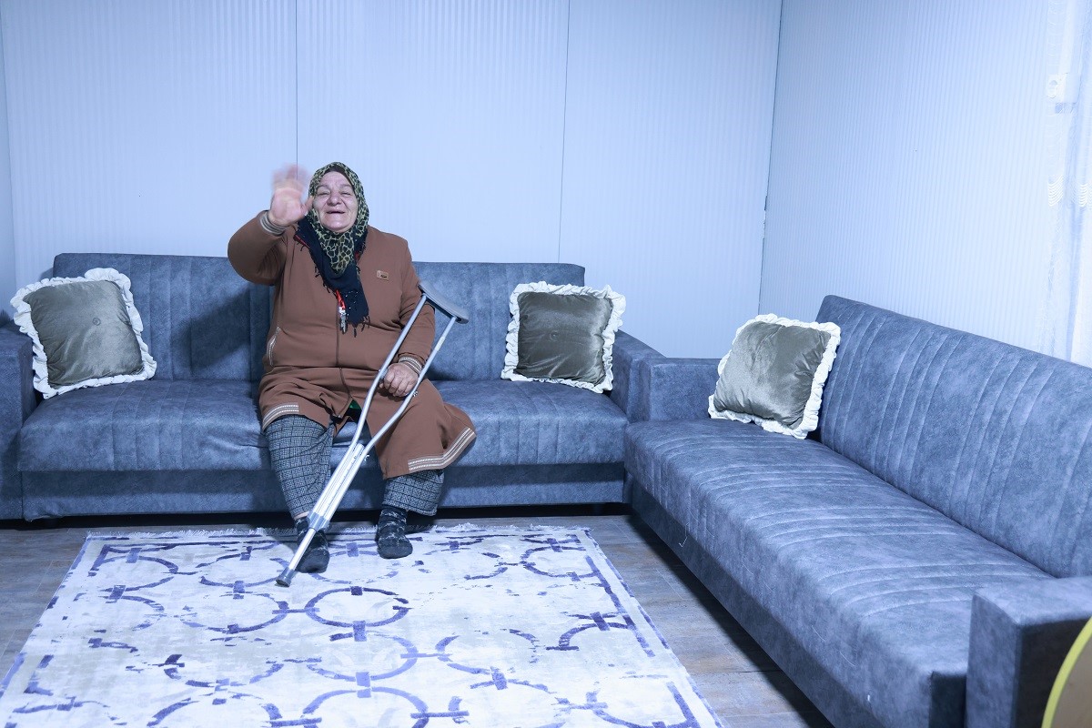 Kocaeli'de, Dilovası Diliskelesi Mahallesi'nde yalnız ve yıkık bir evde yaşayan