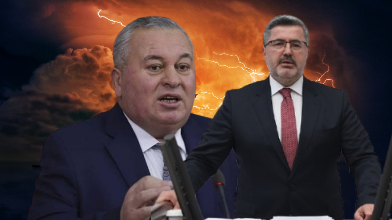 CHP İstanbul Milletvekili Cemal Enginyurt, İYİ Partili Hakan Şeref Olgun'un