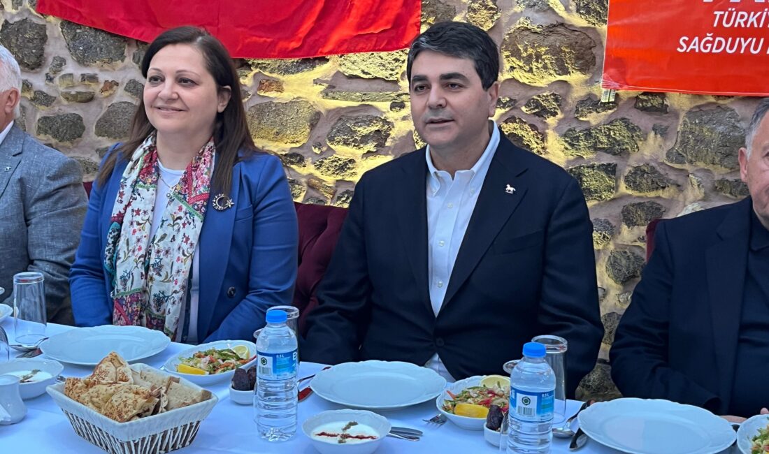 Afyonkarahisar’ın Türk siyasetine kazandırdığı lider, Merhum Başbakan Adnan Menderes’in emanetinin