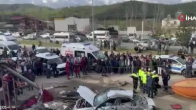 Muğla’nın Seydikemer ilçesinde Ramazan Bayramı’nın ilk gününde yaşanan feci kazada