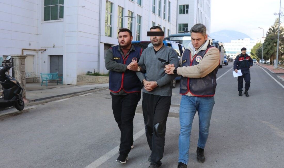 Denizli'de Sahte MİT Görevlisi Dolandırıcılığına JASAT Operasyonu