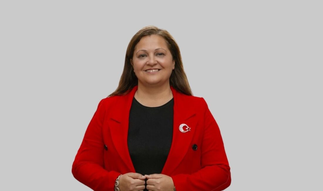 Belediye Başkanı Burcu Köksal: Bu bayramda da kalplerimizi birleştirmeye, büyüklerimizi