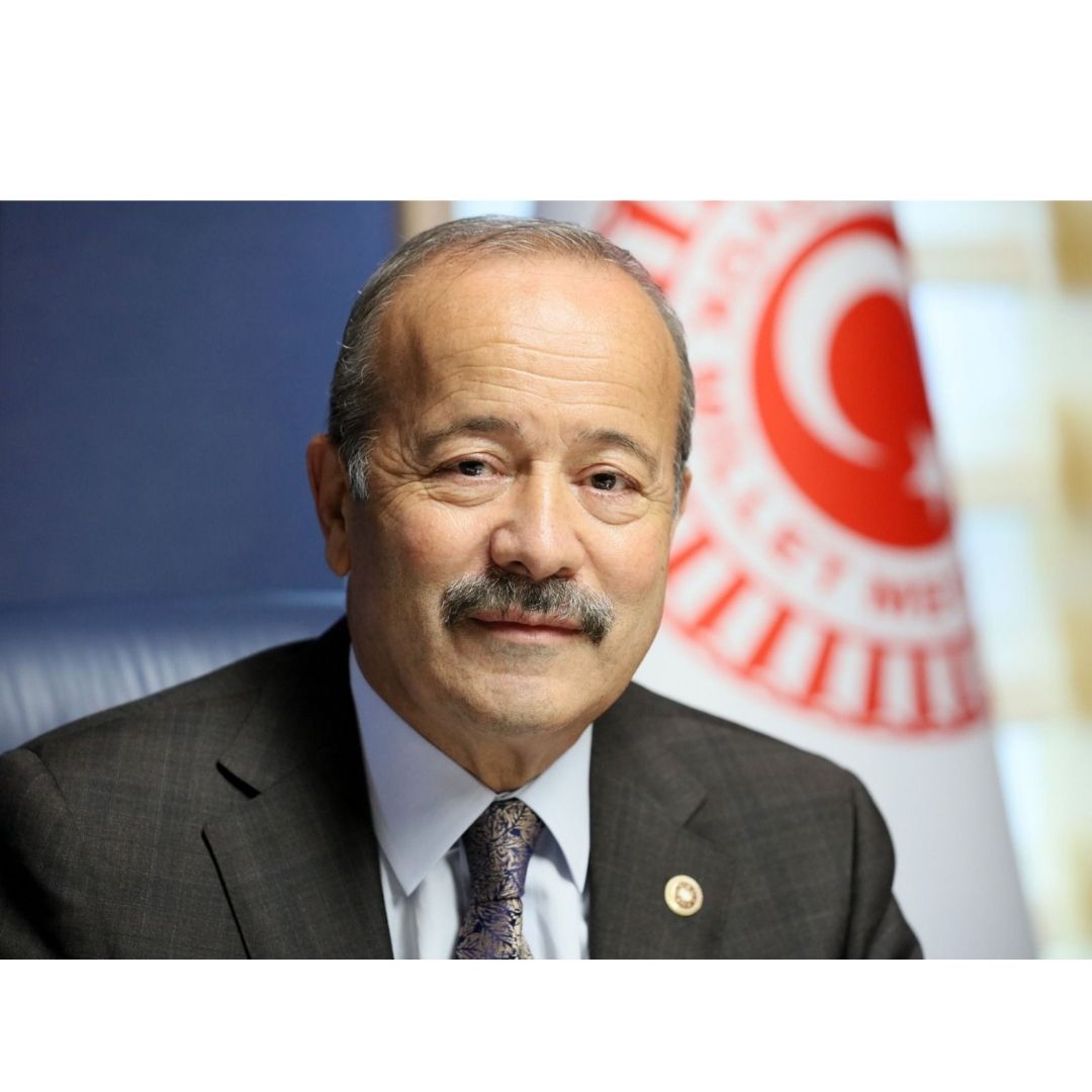 
Milliyetçi Hareket Partisi Afyonkarahisar Milletvekili Mehmet Taytak, mübarek Kadir Gecesi