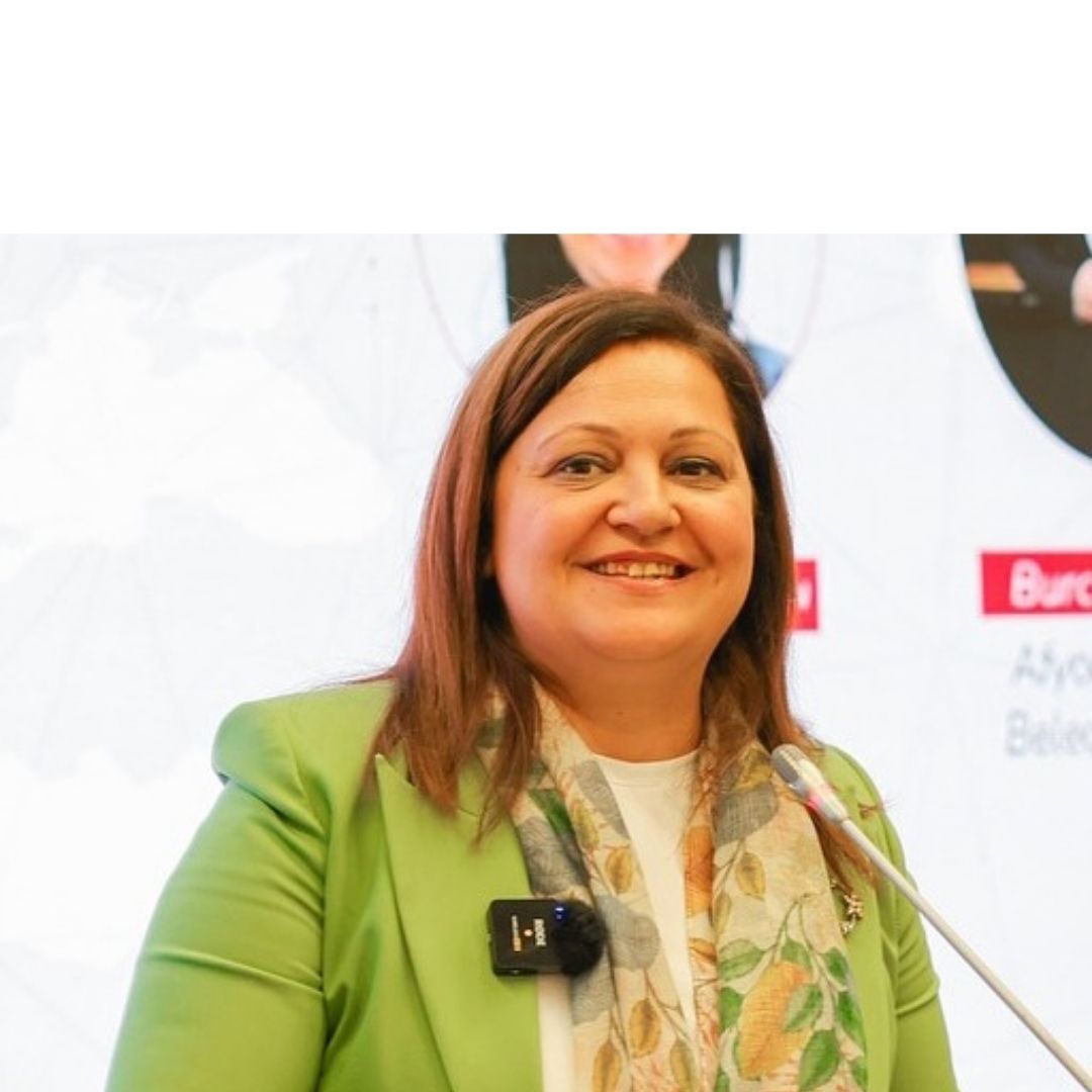 Belediye Başkanı Burcu Köksal, “Kadir Gecesi, insanlığın yolunu aydınlatan Kur’an-ı