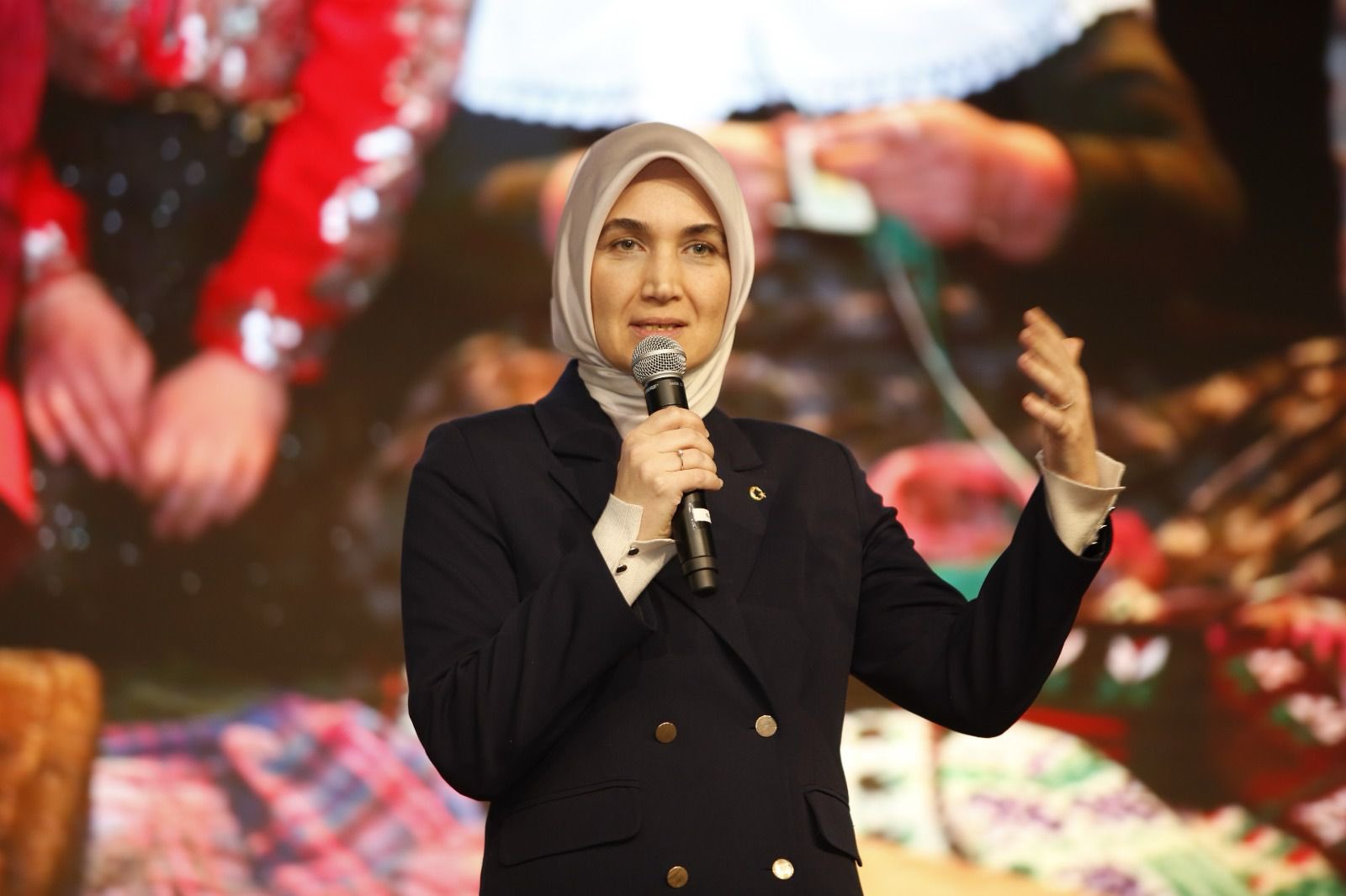 Afyonkarahisar Valisi Doç. Dr. Kübra Güran Yiğitbaşı Turkuvaz Medya Grubu’nun