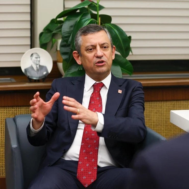 CHP Lideri Özgür Özel, Z Kuşağını Değerlendirdi: “Hepsi Atatürkçü”
