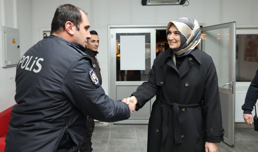 Afyonkarahisar Valisi Doç. Dr. Kübra Güran Yiğitbaşı, Erenler Polis Noktasını