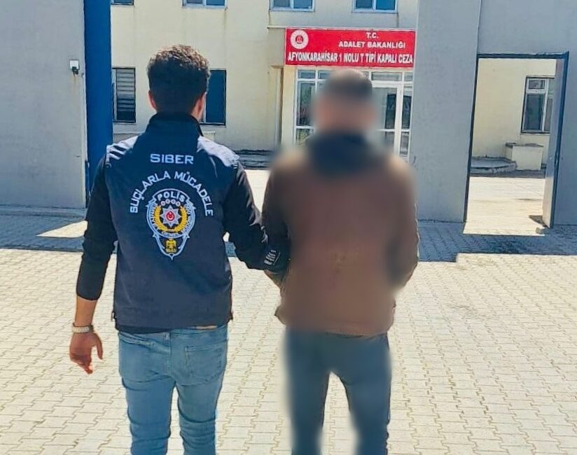 “Afyonkarahisar’da ‘Ucuz Araç Parçası’ Dolandırıcılığına Büyük Operasyon: 3 Gözaltı, 1 Tutuklama” Afyonkarahisar Emniyet Müdürlüğü, “Bilişim Sistemlerinin, Banka veya Kredi Kurumlarının Araç