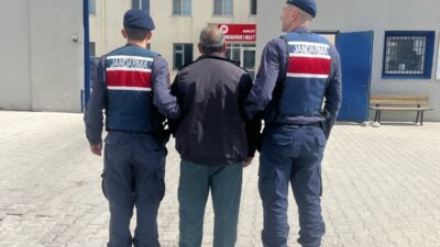   Afyonkarahisar İl Jandarma Komutanlığı, aranan şahısların yakalanmasına yönelik gerçekleştirdiği