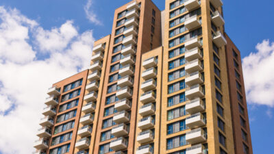 Keşan'da Balkonundan Düşen Çocuk 8 Günlük Yaşam Mücadelesini Kaybetti