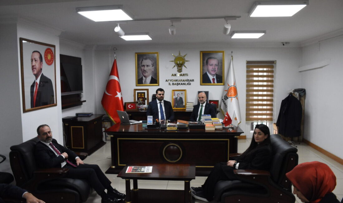 - "Türk demokrasi tarihinde, darbelere sevdalı bir parti varsa, darbeci