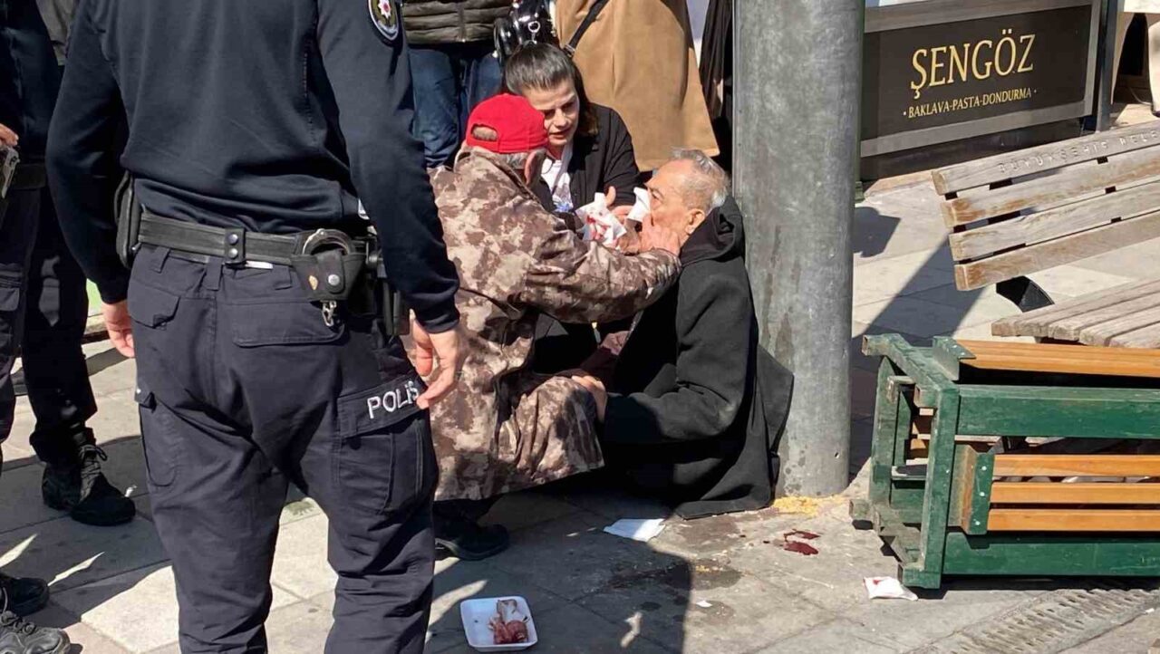 Eskişehir’de bir vatandaş bilinmeyen bir nedenle yere düşüp yaralanırken, yaşlı