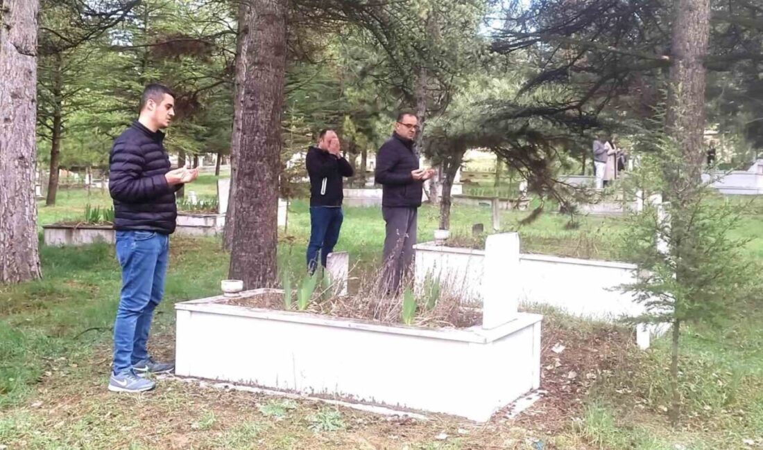 Kütahya’nın Hisarcık ilçesinde her bayram öncesi olduğu gibi Ramazan Bayramı