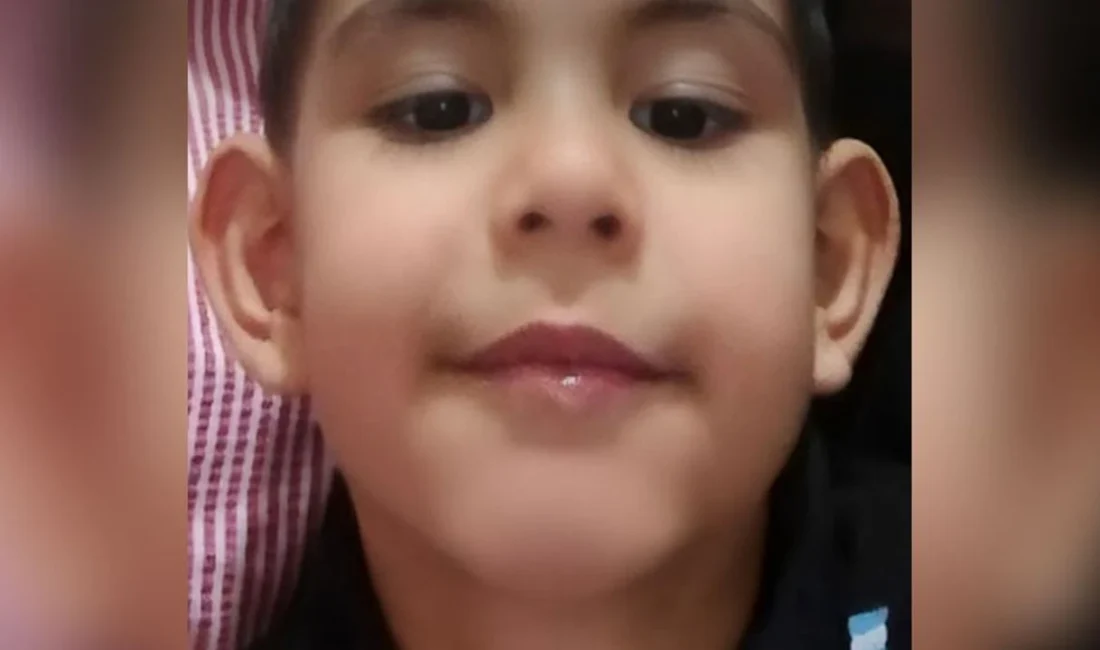 Aydın’ın Bozdoğan ilçesinde motosikletin çarpması sonucu yaralanan 6 yaşındaki çocuk,