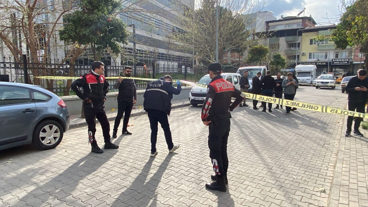 Aydın'ın Nazilli ilçesinde eski kız arkadaşını tabancayla öldüren kişi, aynı