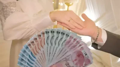 Aile ve Sosyal Hizmetler Bakanlığı'nın yeni evlenecek çiftlere sağladığı krediye