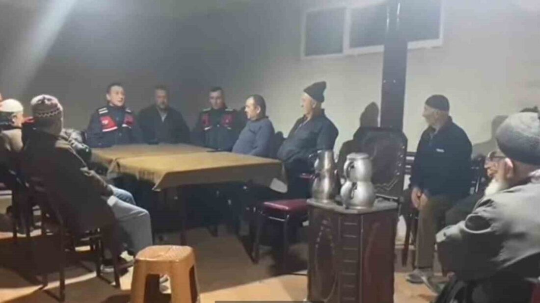 Gölpazarı İlçe Jandarma Komutanlığı ekipleri, Toplum Destekli Güvenlik Hizmetleri kapsamında