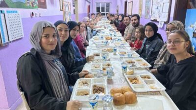 Afyonkarahisar’ın Sandıklı ilçesine bağlı Kızık köyündeki Mehmet Yaşar Ortaokulu yönetimi