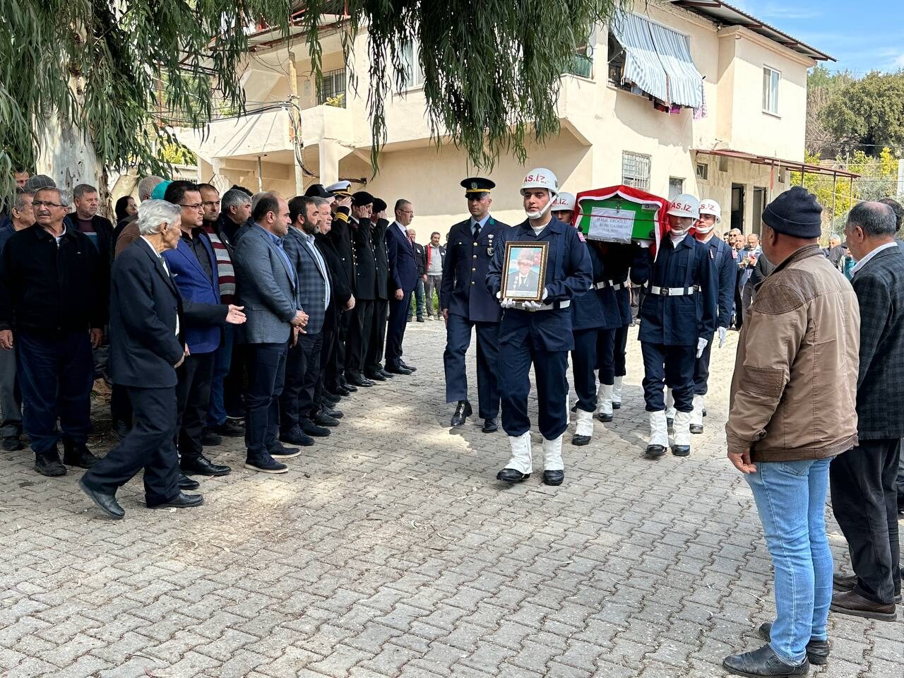 Muğla’nın Seydikemer ilçesinde 94 yaşında hayatını kaybeden Kore Gazisi Halil