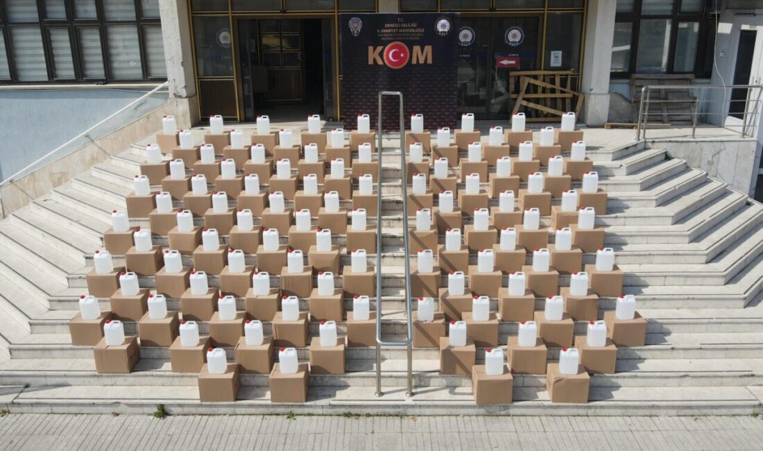 Denizli'de sahte içki operasyonunda 2 ton etil alkol ele geçirildi,