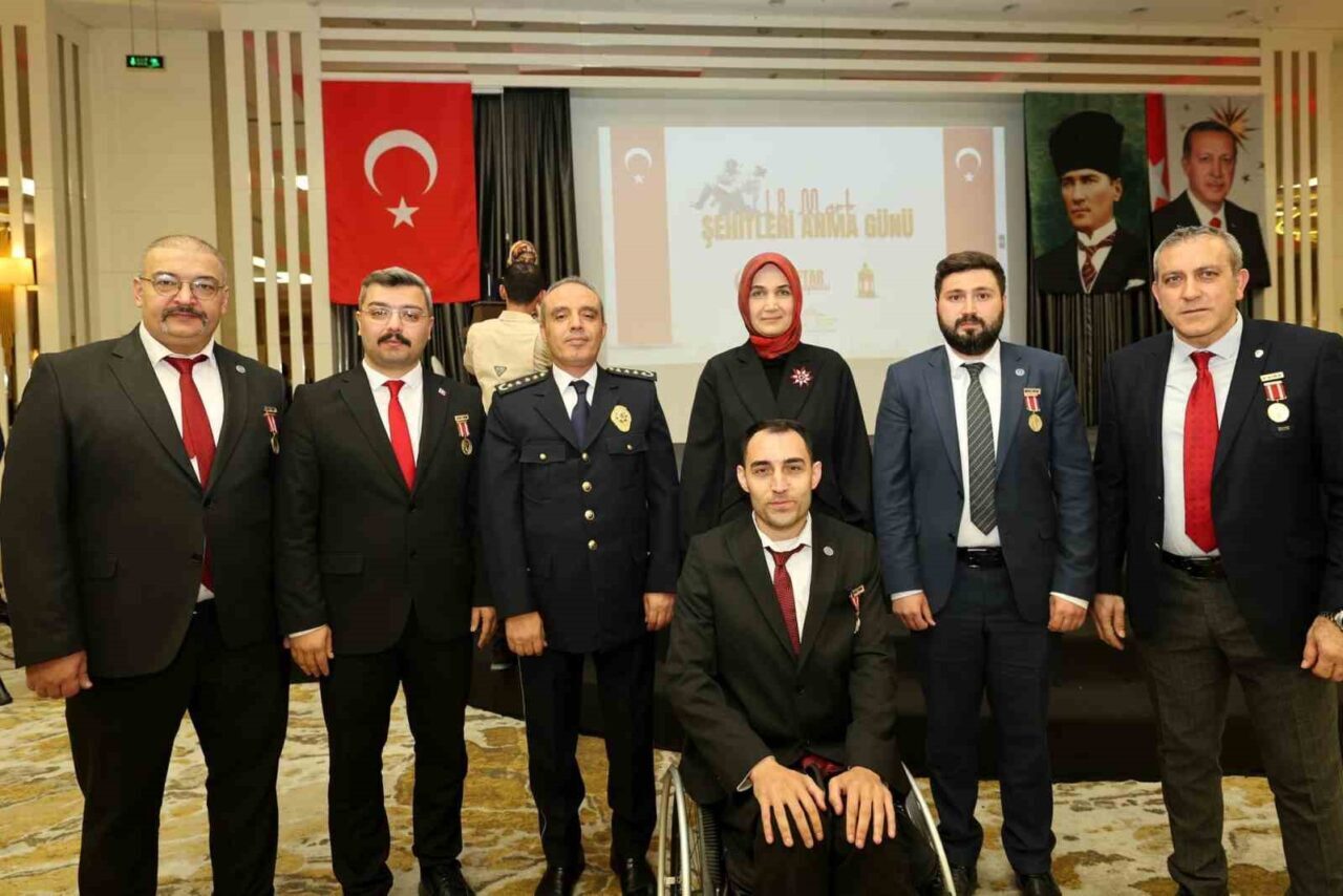 Afyonkarahisar Valisi Doç. Dr. Kübra Güran Yiğitbaşı, eşi Dr. Selim