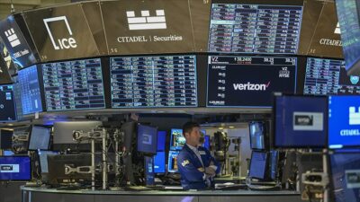 Küresel piyasalar, ABD'nin uygulamaya aldığı gümrük vergilerine karşı Meksika ve