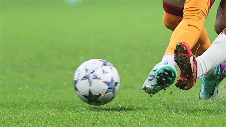 Futbolda Trendyol Süper Lig ve Trendyol 1. Lig'e milli maçlar