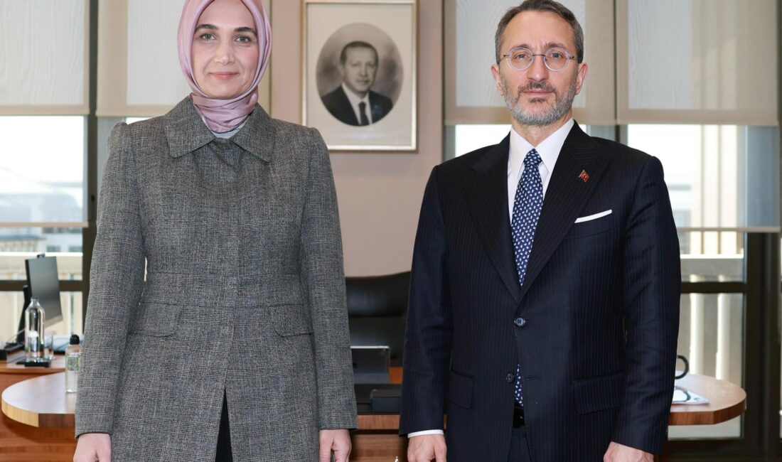 Afyonkarahisar Valisi Doç. Dr. Kübra Güran Yiğitbaşı, bir dizi resmi