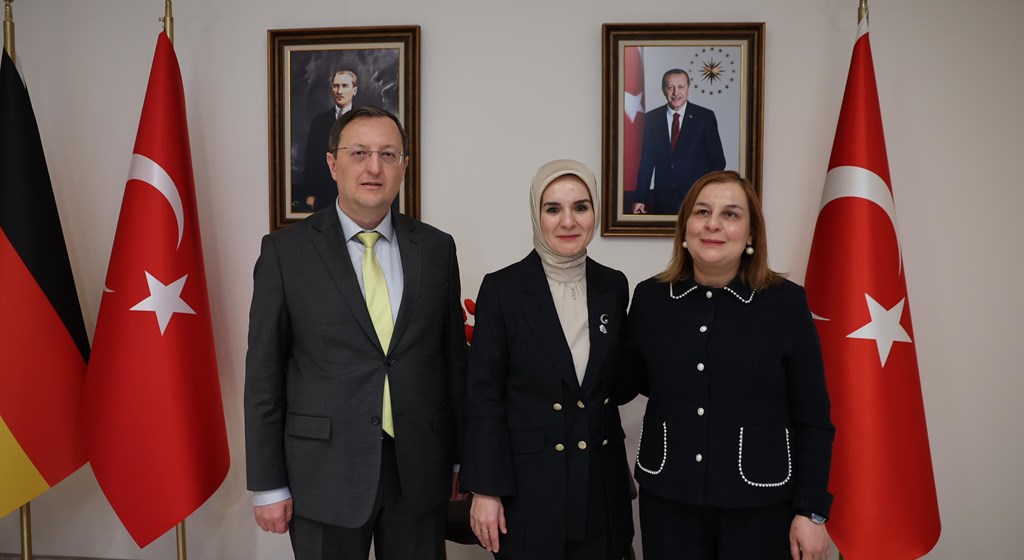 Aile ve Sosyal Hizmetler Bakanı Mahinur Özdemir Göktaş, "Erişilebilirlik, engellilik
