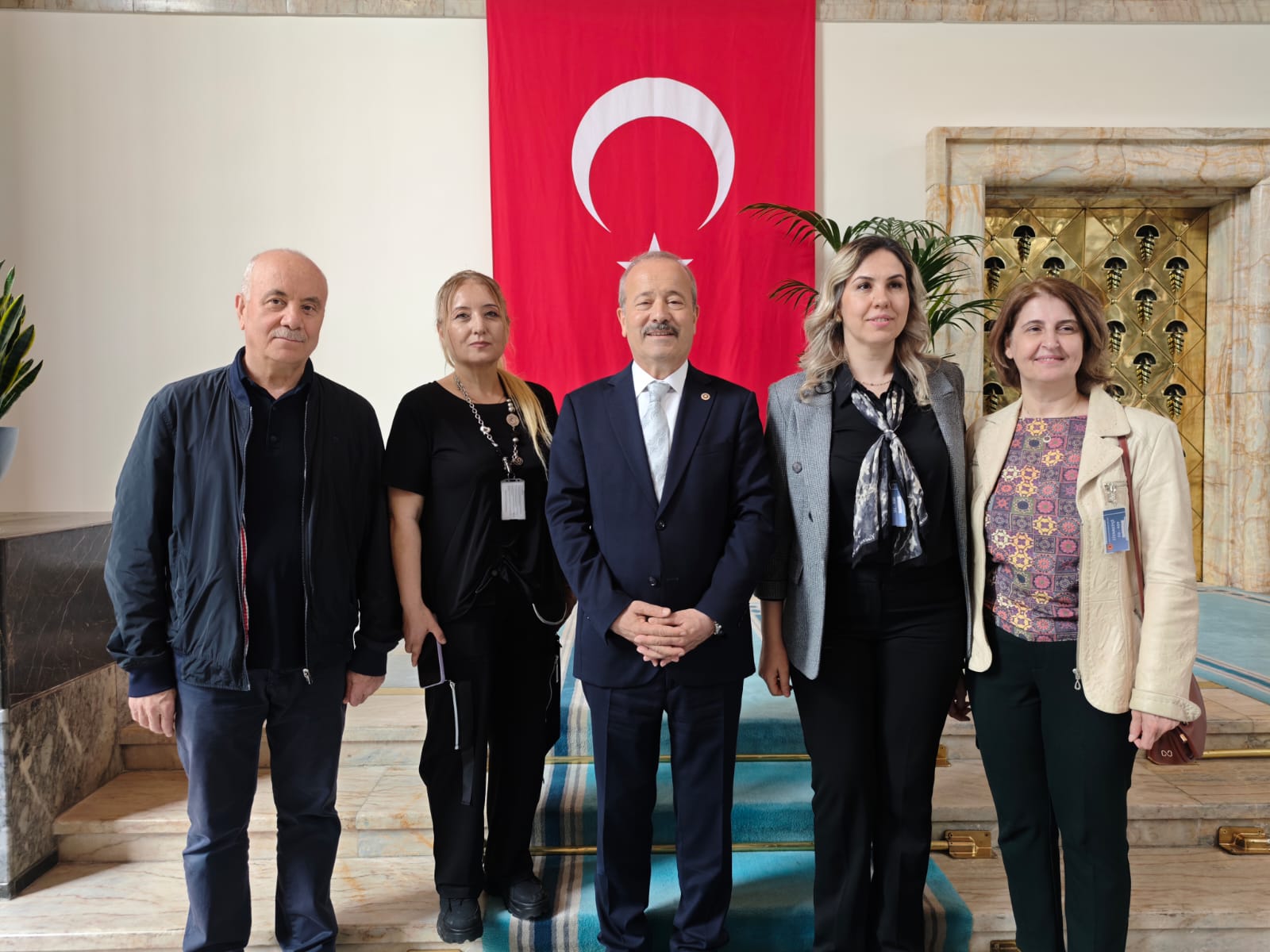 Milliyetçi Hareket Partisi Afyonkarahisar Milletvekili Mehmet Taytak, Kent ve İnsan