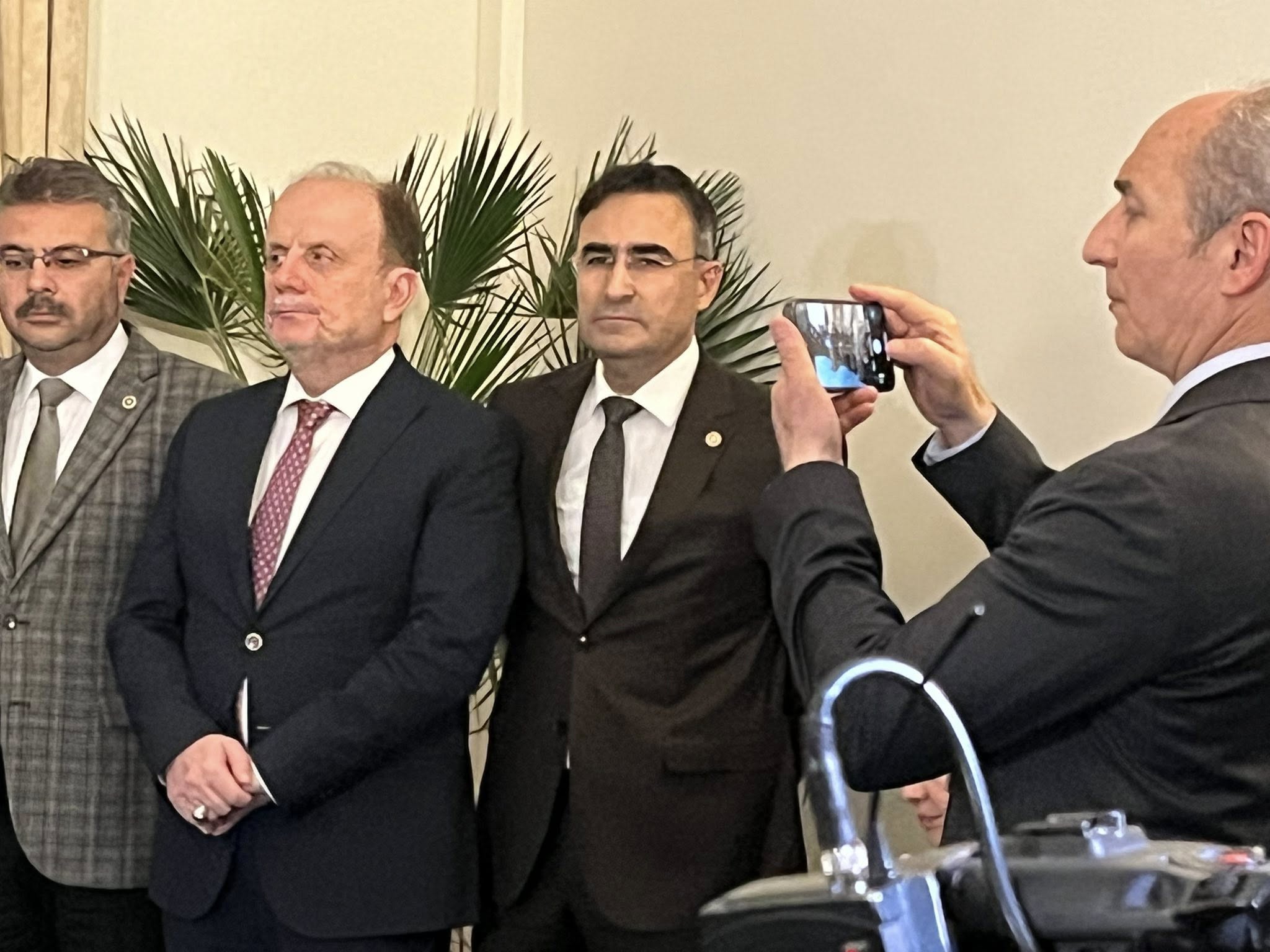 AK Parti Afyonkarahisar Milletvekili Hasan Arslan, TBMM Başkanvekili Gülizar Biçer