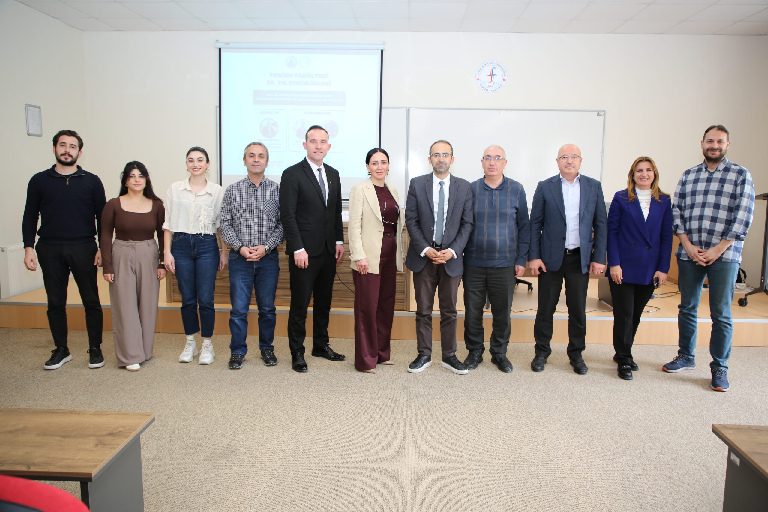 
Afyon Kocatepe Üniversitesi (AKÜ) Turizm Fakültesinin kuruluşunun 20. yılı etkinlikleri