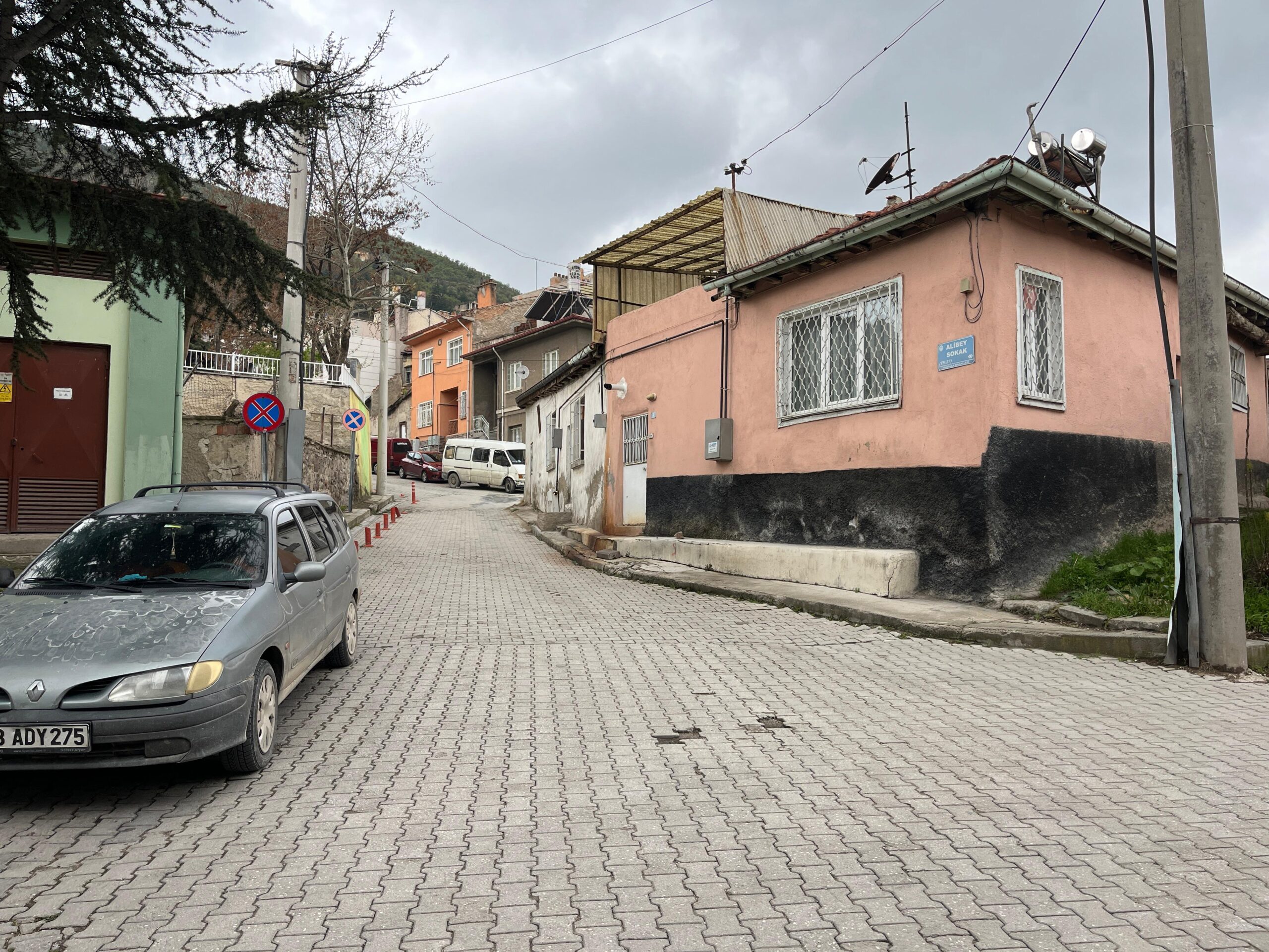 Afyonkarahisar’ın en eski yerleşim yerlerinden biri olan, Fakıpaşa Mahallesi’nde vatandaşların