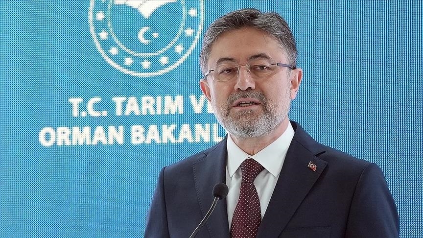 Tarım ve Orman Bakanı İbrahim Yumaklı, son günlerde hava sıcaklıklarındaki