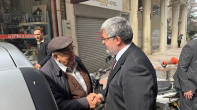 AK Parti Afyonkarahisar Milletvekili Ali Özkaya, ilçe ziyaretlerinde yaptığı konuşmada,